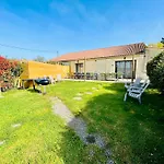 Les De La Richardiere *