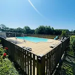 Semesterbostad Les De La Richardiere *