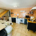 Les De La Richardiere Saint-Révérend