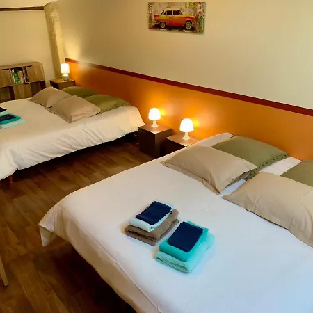 Les De La Richardiere * Saint-Révérend