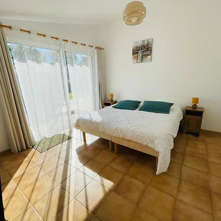 Casa de Férias Les De La Richardiere Saint-Révérend