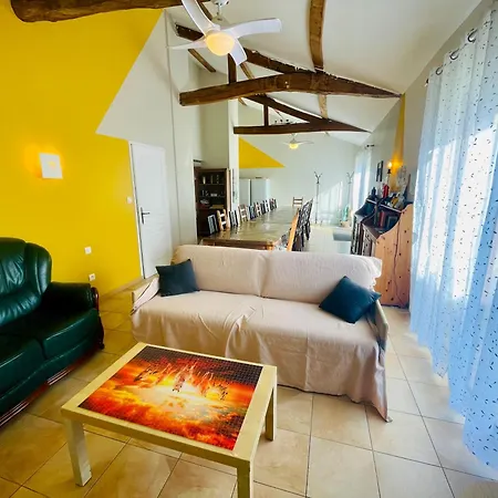 Les De La Richardiere Saint-Révérend