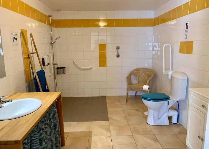 Les De La Richardiere