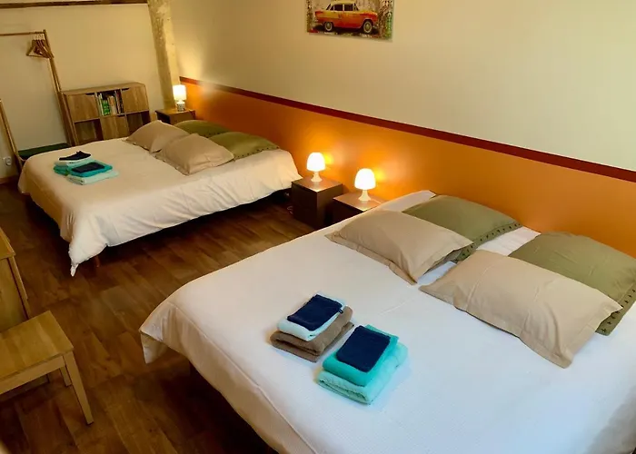 Les De La Richardiere * Saint-Révérend