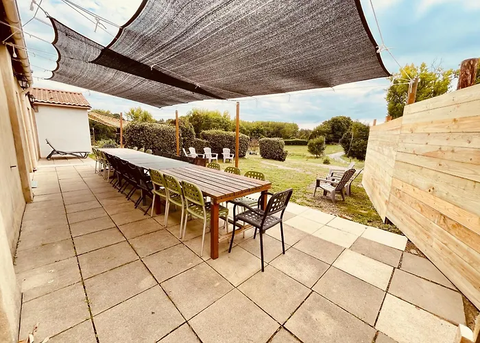 Les De La Richardiere Saint-Révérend