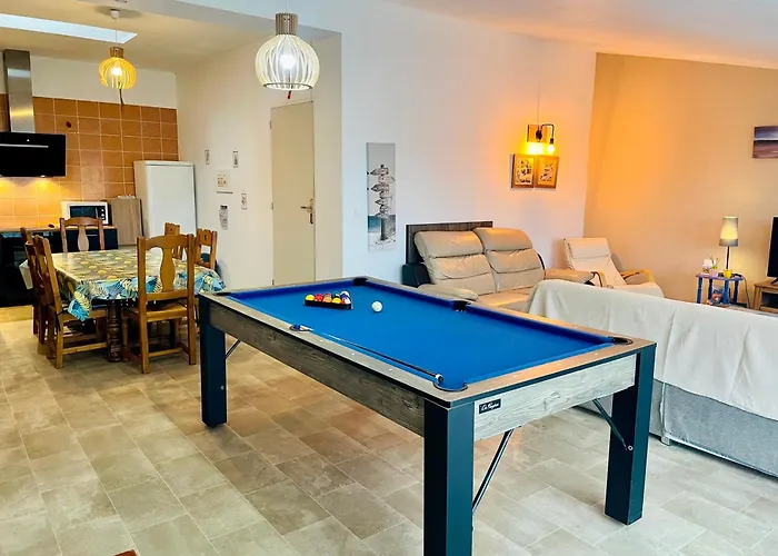 Les De La Richardiere