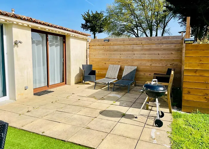 Les De La Richardiere بيت للعطل *