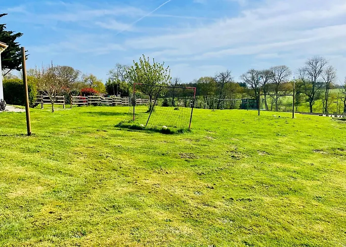 Les De La Richardiere *