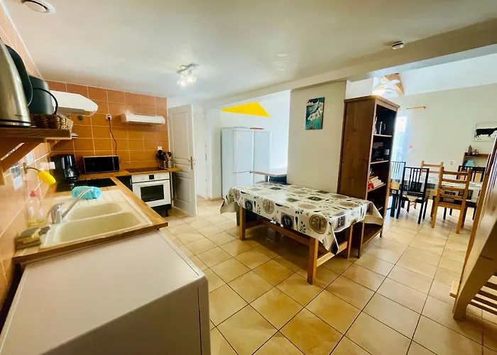 Les De La Richardiere