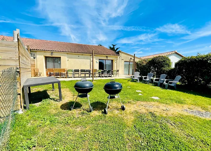 Les De La Richardiere *