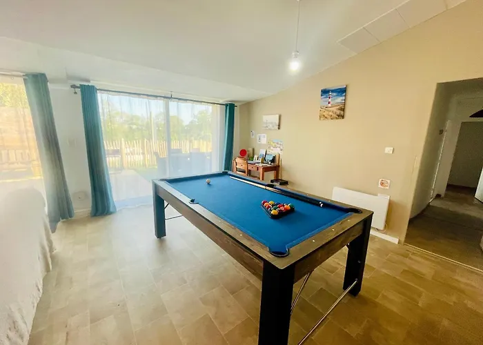 Les De La Richardiere